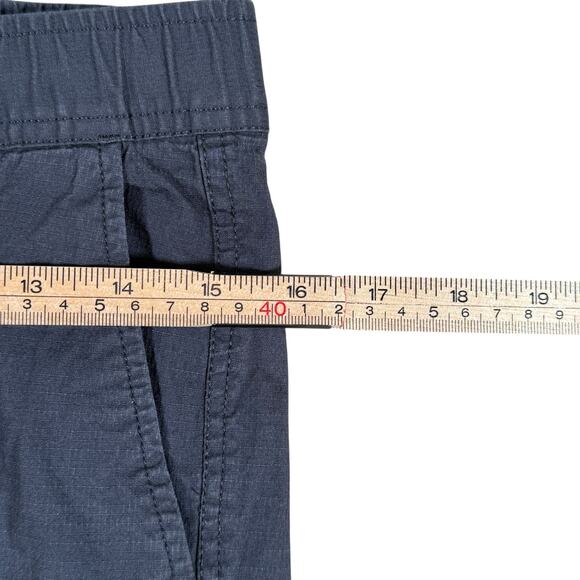 Vuori Women’s Ripstop Pants | Gray Hiking Travel Outdoor Stretch Cargo | S - Picture 10 of 10